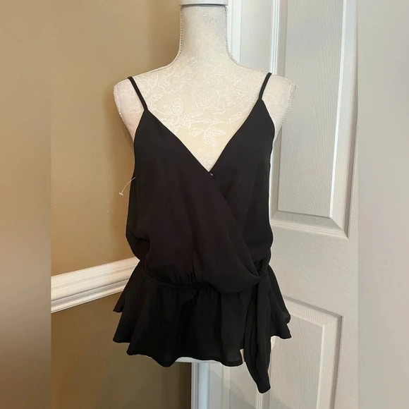 SHE + SKY Black Scoop‎ Neck Sleeveless Layered Tiered Tank Top - M. NWT - Picture 3 of 13